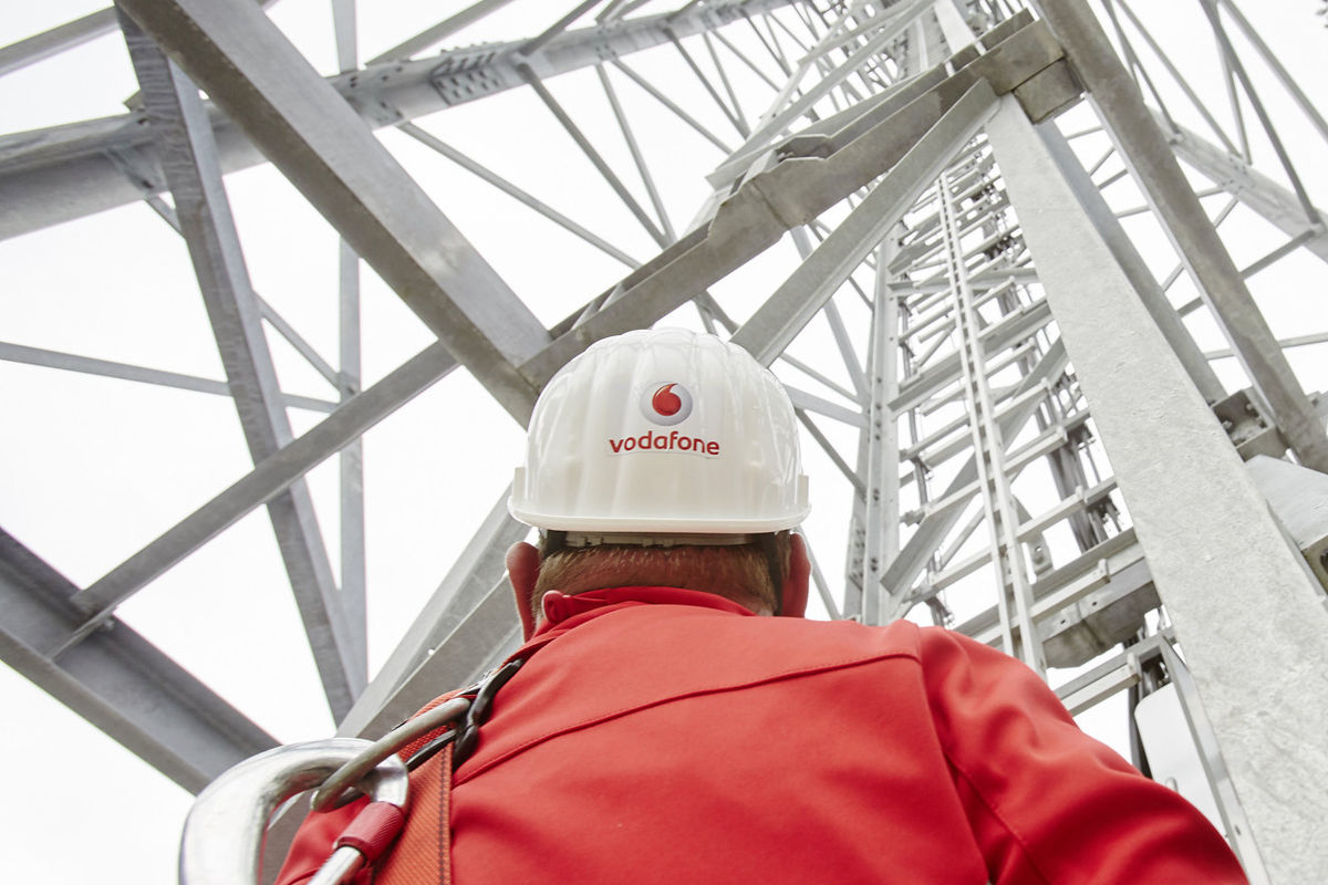 CEO Vodafone do przeciwników 5G: Łyknęliście niebezpieczne kłamstwo