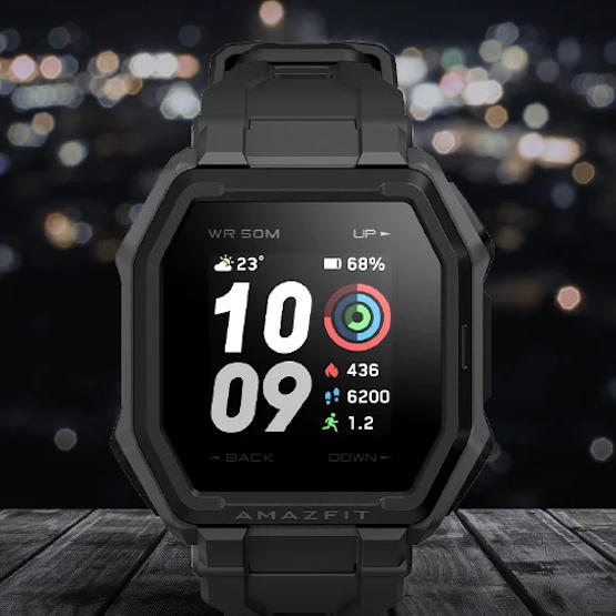 Debiutuje wzmocniony smartwatch Amazfit Ares. Jest tani, ale świetnie wyposażony