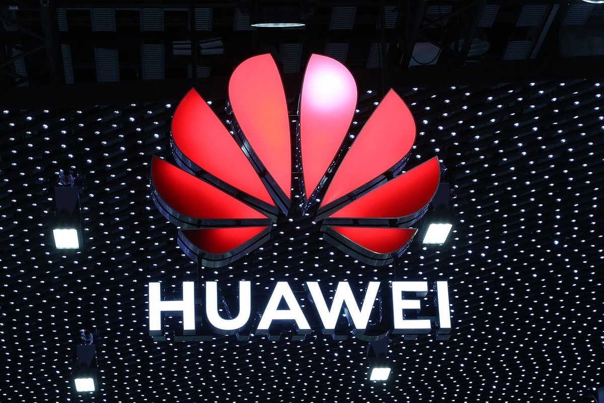 Huawei ma trzecie miejsce w ICT w Polsce, ale branża zwalnia