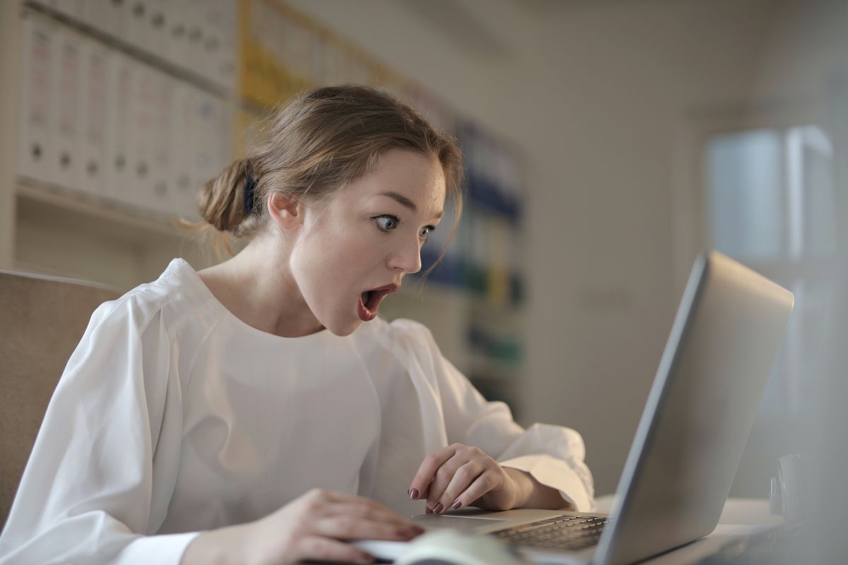 Uczniowie zalani falą pornografii - na szczęście nie w Polsce