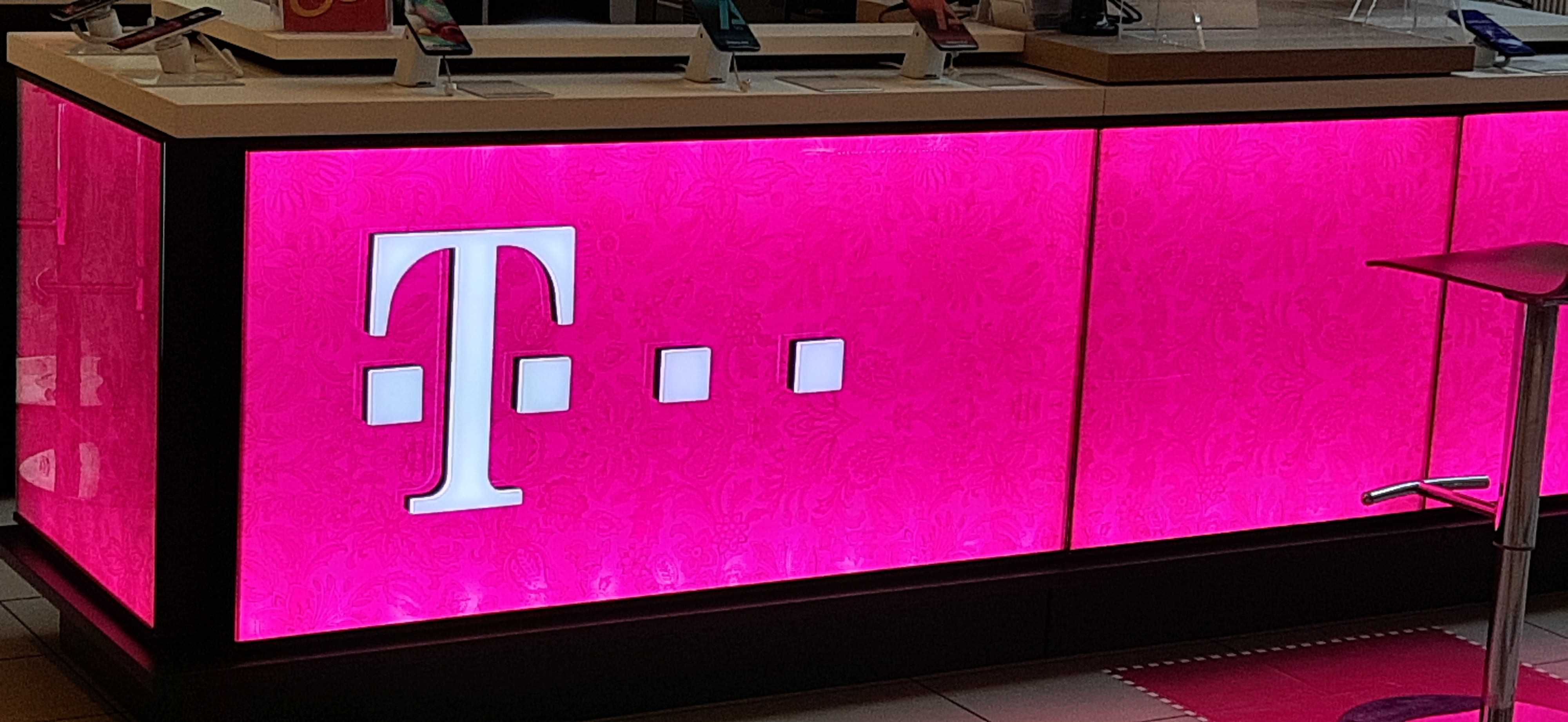T-Mobile wprowadza potwierdzanie tożsamości - mojeID