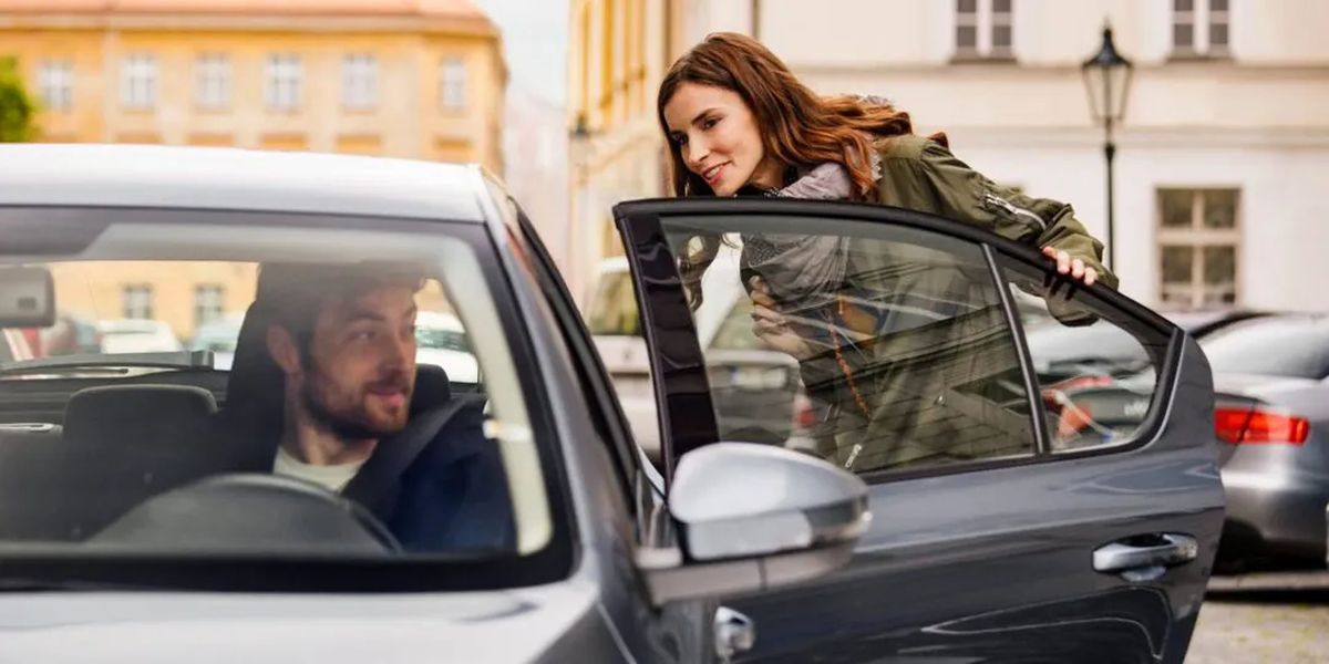 Nowy program nagród i benefitów dla kierowców Uber Pro