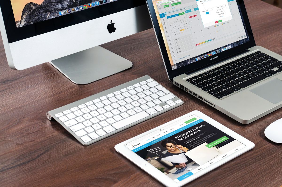 Apple się poddaje - wstrzymuje opłaty za wydarzenia na Facebooku