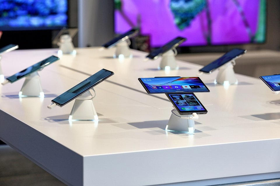 LG otwiera we Wrocławiu swój drugi LG Brand Store. Można tam zobaczyć LG Wing