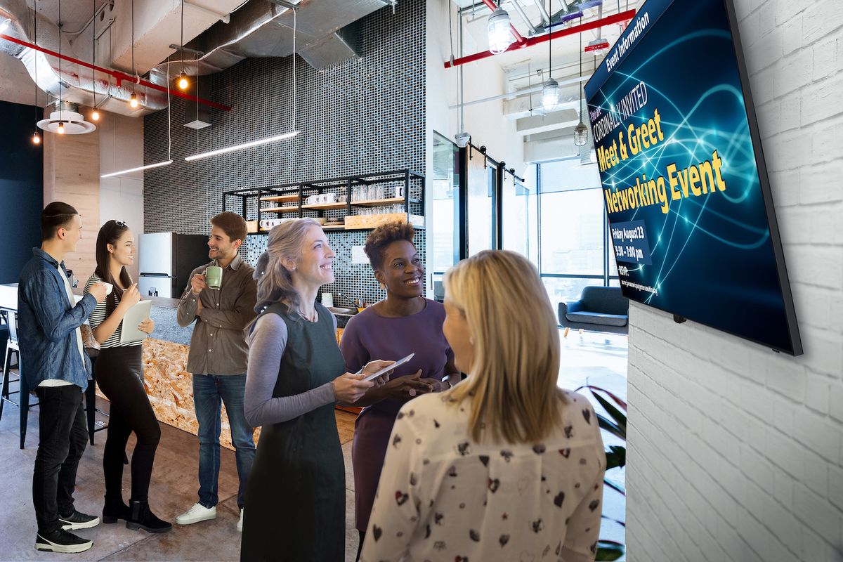 Nowe monitory Panasonic 4K dla firm