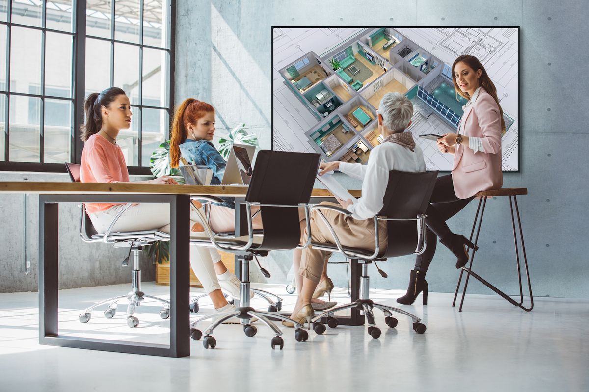 Nowe monitory Panasonic 4K dla firm