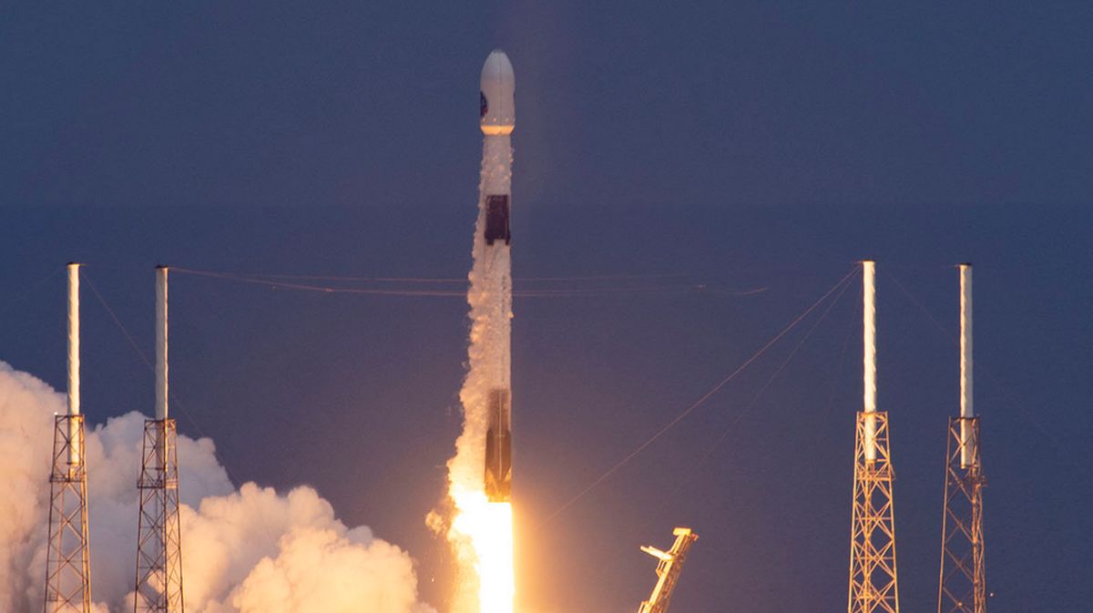 SpaceX pracuje nad super-szybką rakietą dla wojska