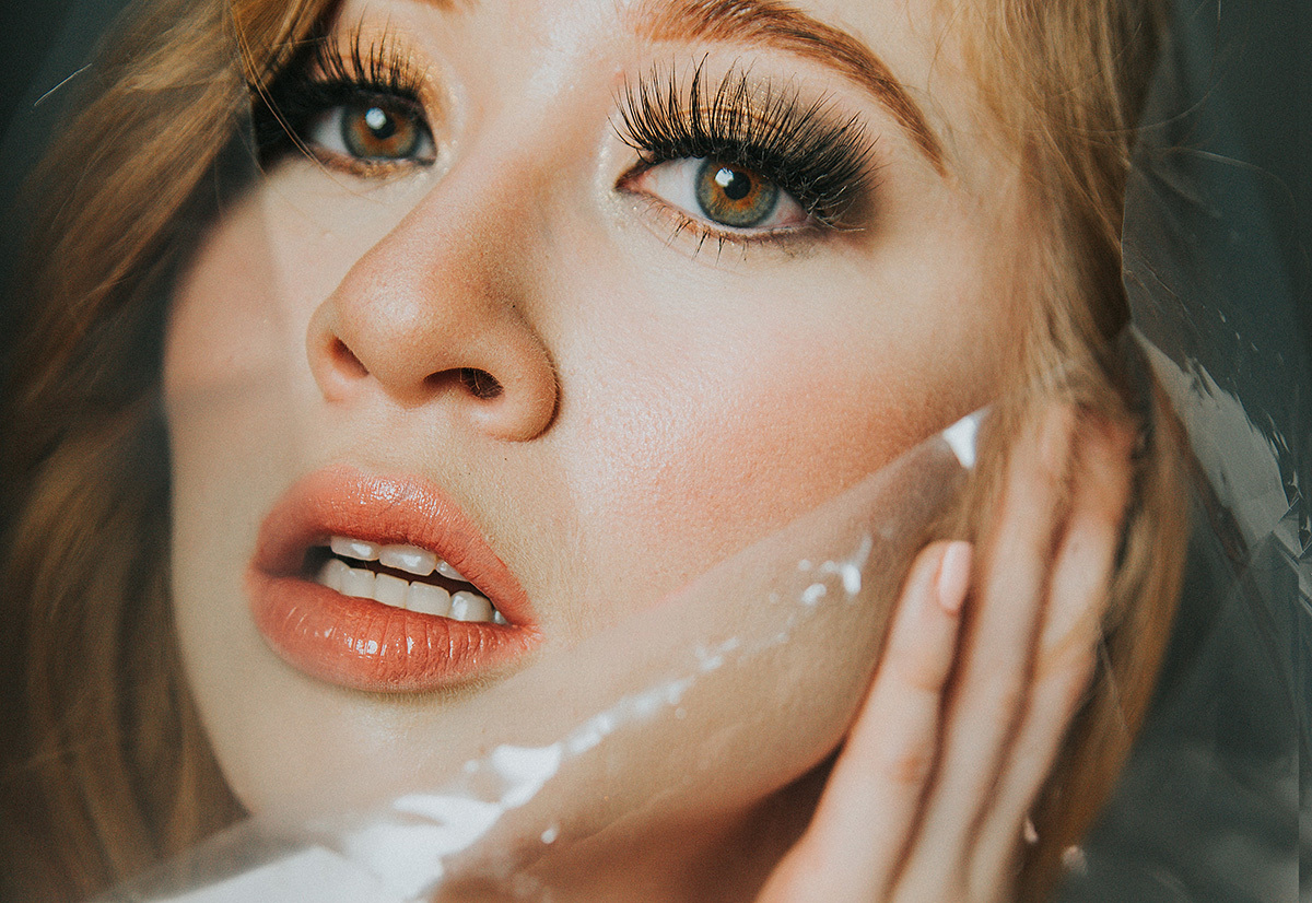 Fałszywe informacje na temat 5G szkodzą gospodarce, lokalnym społecznościom, nam wszystkim... Co tak naprawdę siedzi w 5G?