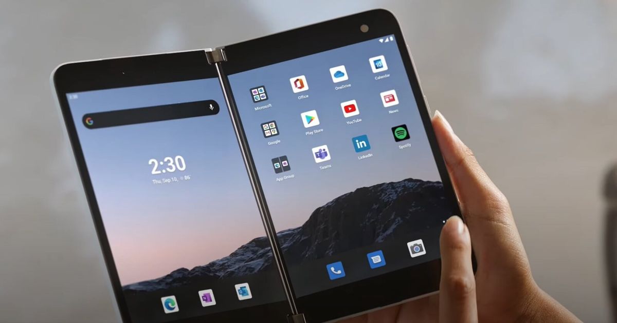 Surface Duo - Microsoft szykuje urządzenie do globalnego debiutu. Ale kiedy?