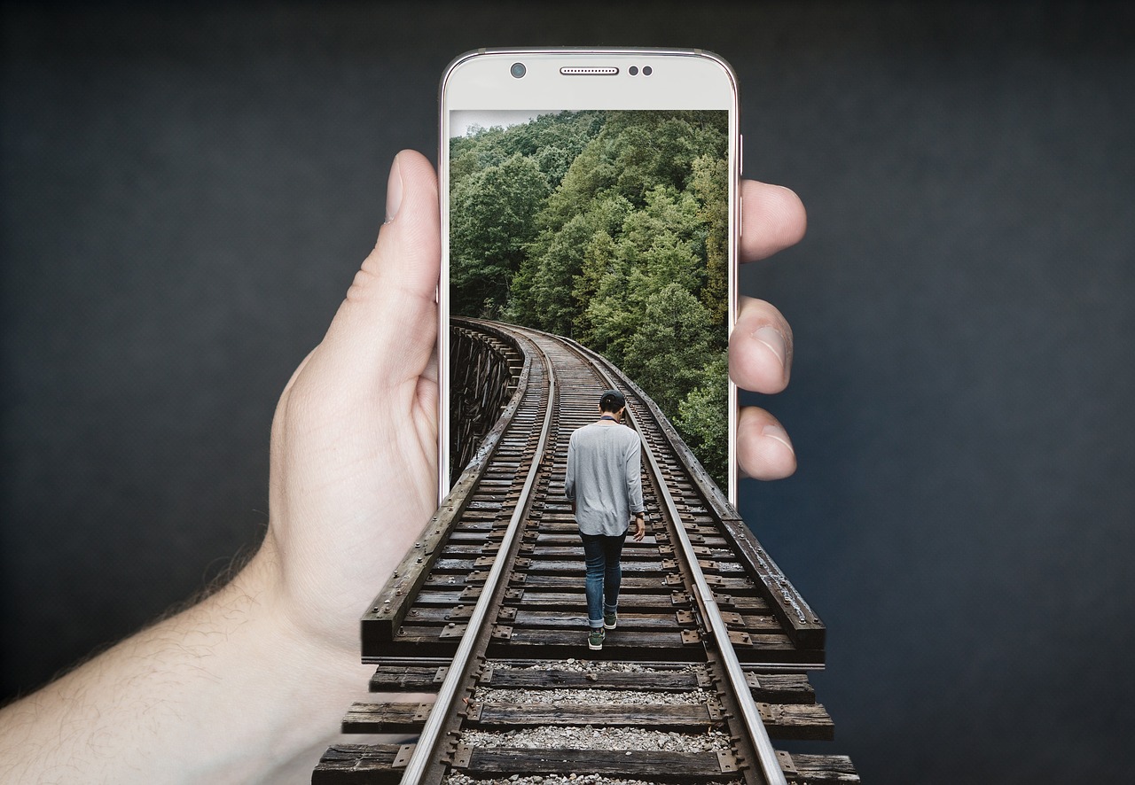 Marzy Ci się nowoczesny smartfon? Zobacz, jak kupować elektronikę na wyprzedaży!