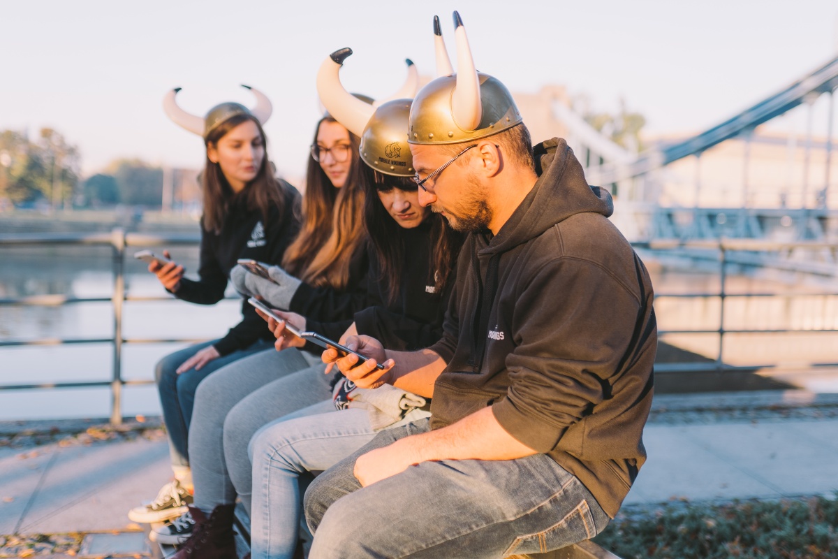 Mobile Vikings rusza z akcją GIGAodpowiedzialność. Podejmij wyzwanie i... odłóż telefon