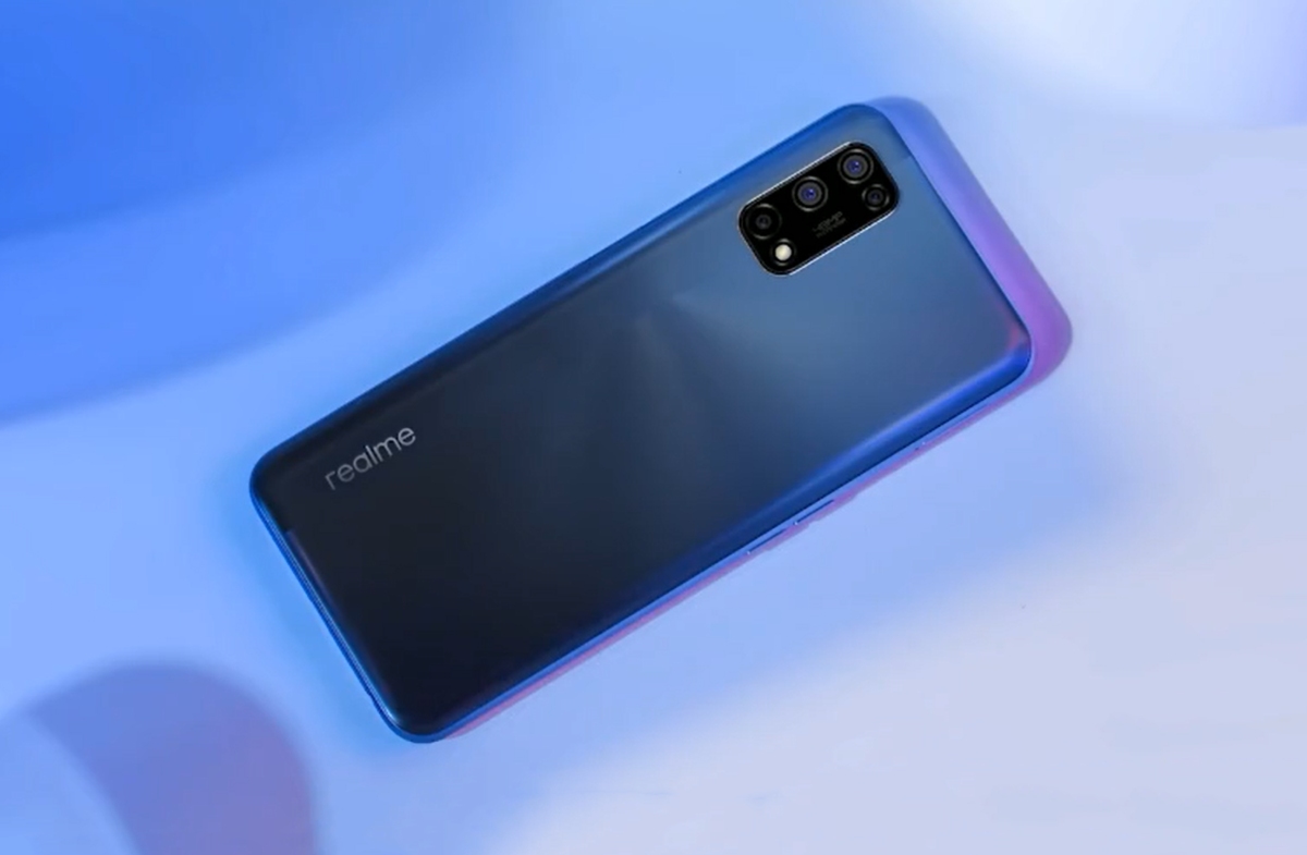Realme 7 5G zaprezentowany. Wewnątrz obudowy MediaTek Dimensity 800U