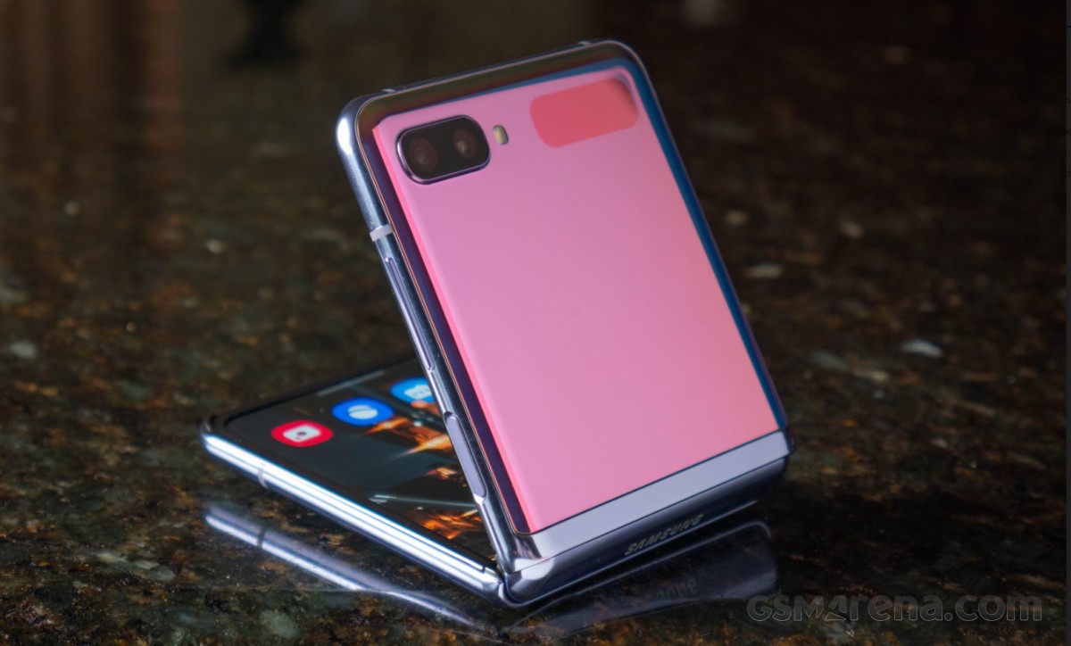 Samsung Z Flip 3 - średni procesor przełoży się na niższą cenę