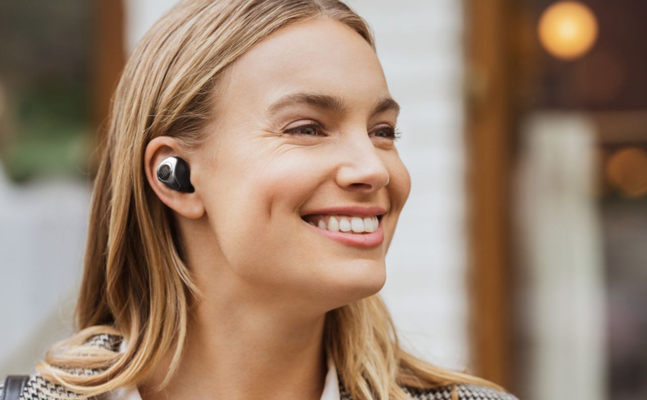 JBL Club Pro+ - słuchawki bezprzewodowe z technologią skutecznej redukcji hałasów otoczenia