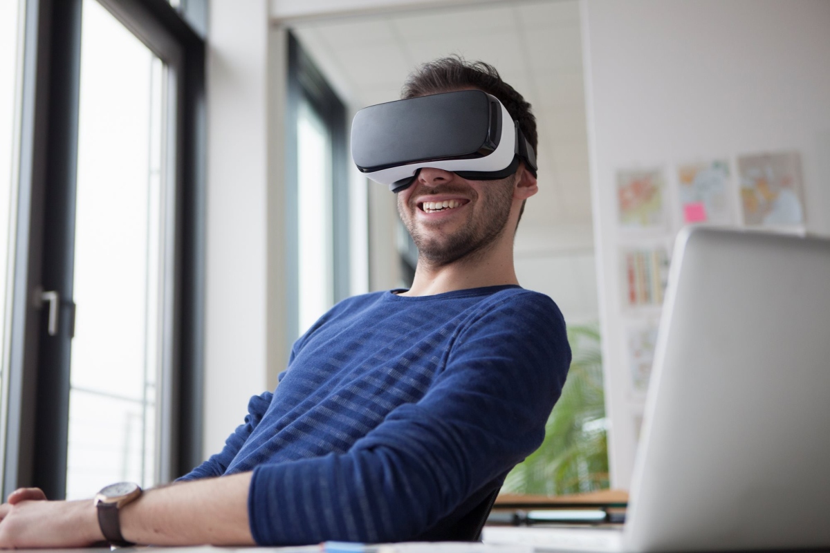 Orange korzysta z technologii VR przy szkoleniu pracowników