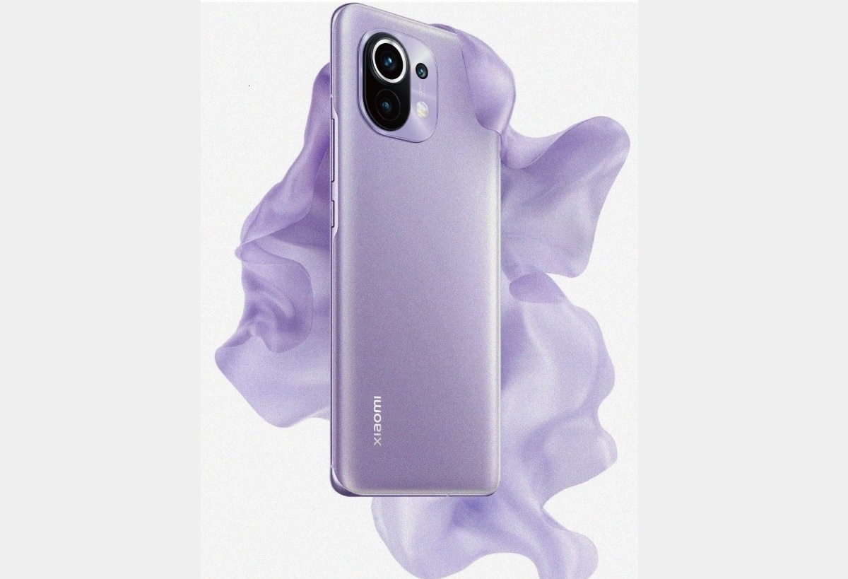 Xiaomi Mi 11 bez ładowarki, ale... jednak z ładowarką