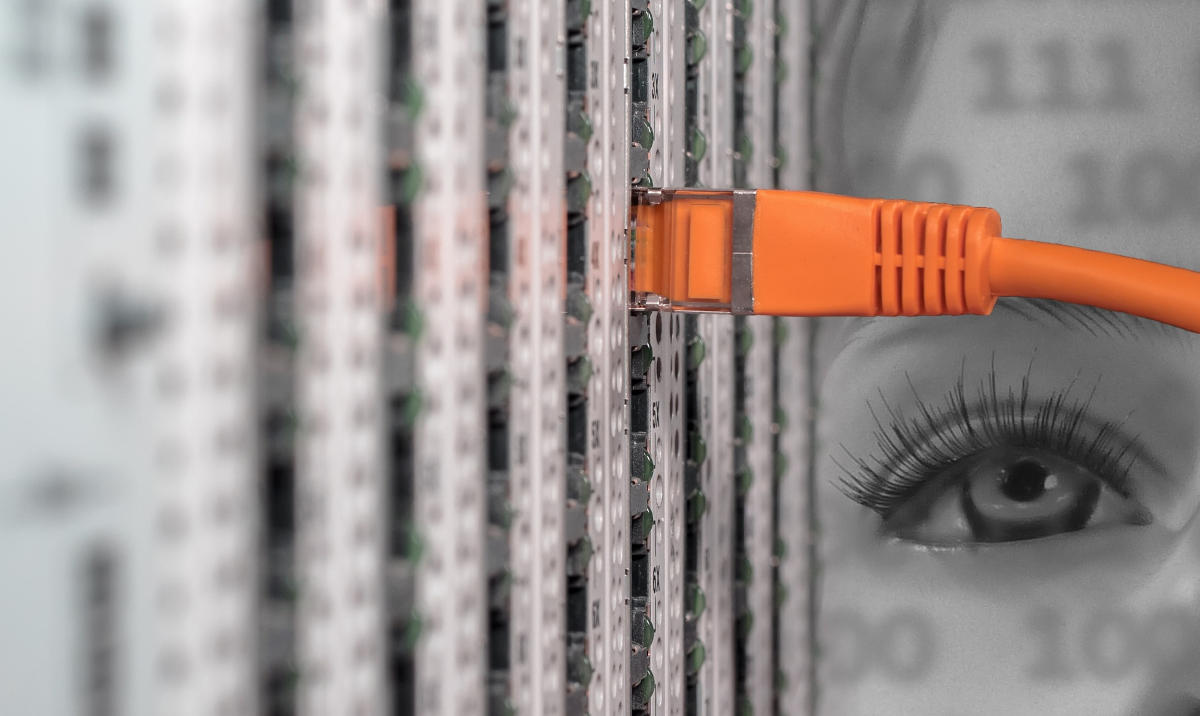 Blisko 5 mln Polaków nie korzysta z komputera i internetu. Nowy podatek spotęguje cyfrowe wykluczenie