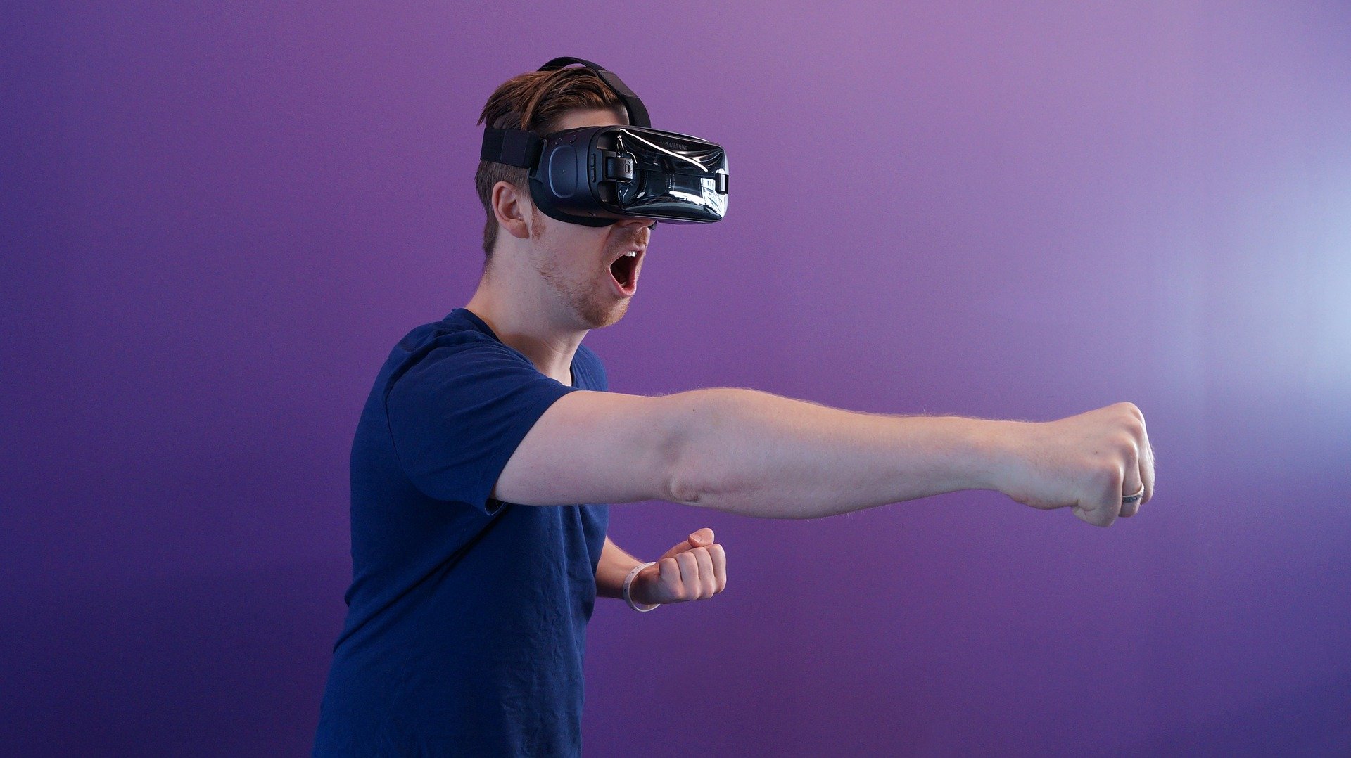 Apple tworzy własne gogle VR i AR. Premiera w przyszłym roku?