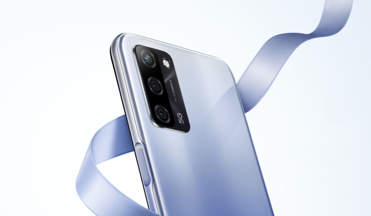 Debiutuje Oppo A55 5G. To niedrogi telefon z MediaTekiem i pojemną baterią