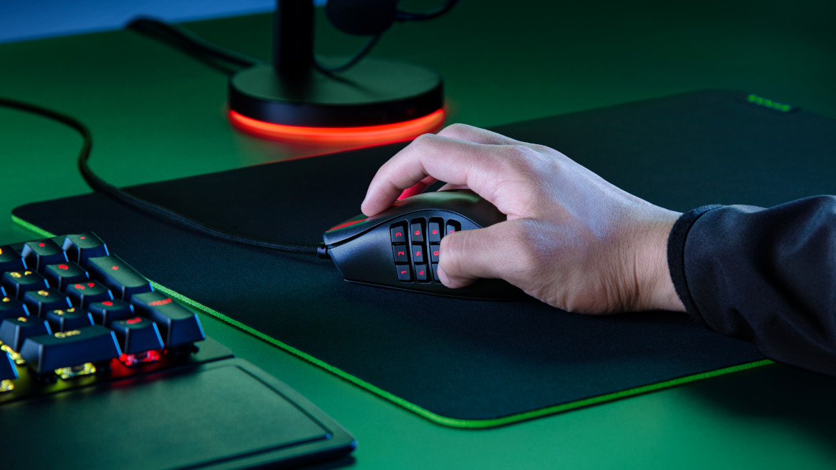Razer Naga X: Popularna mysz dla fanów gier MMO w nowym wydaniu