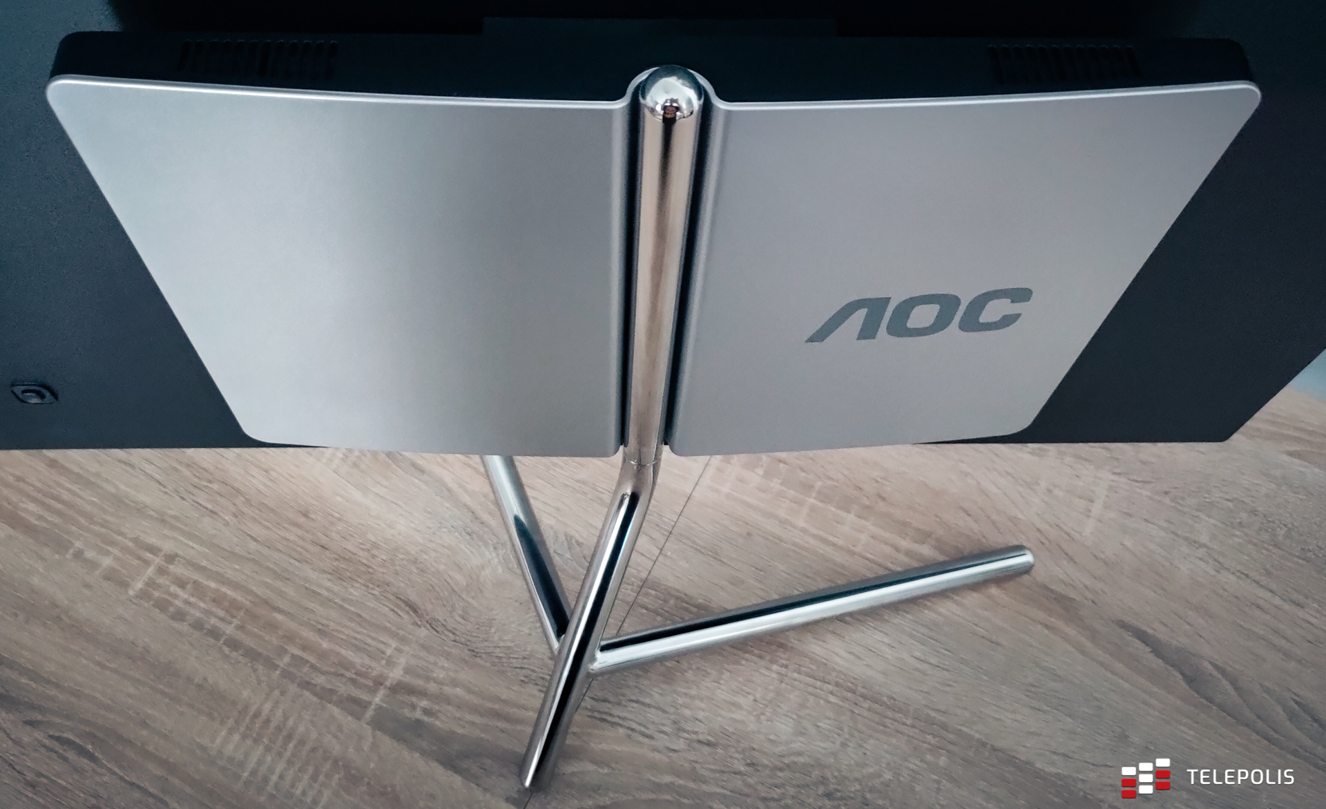 AOC U32U1 – test monitora zaprojektowanego przez Porsche