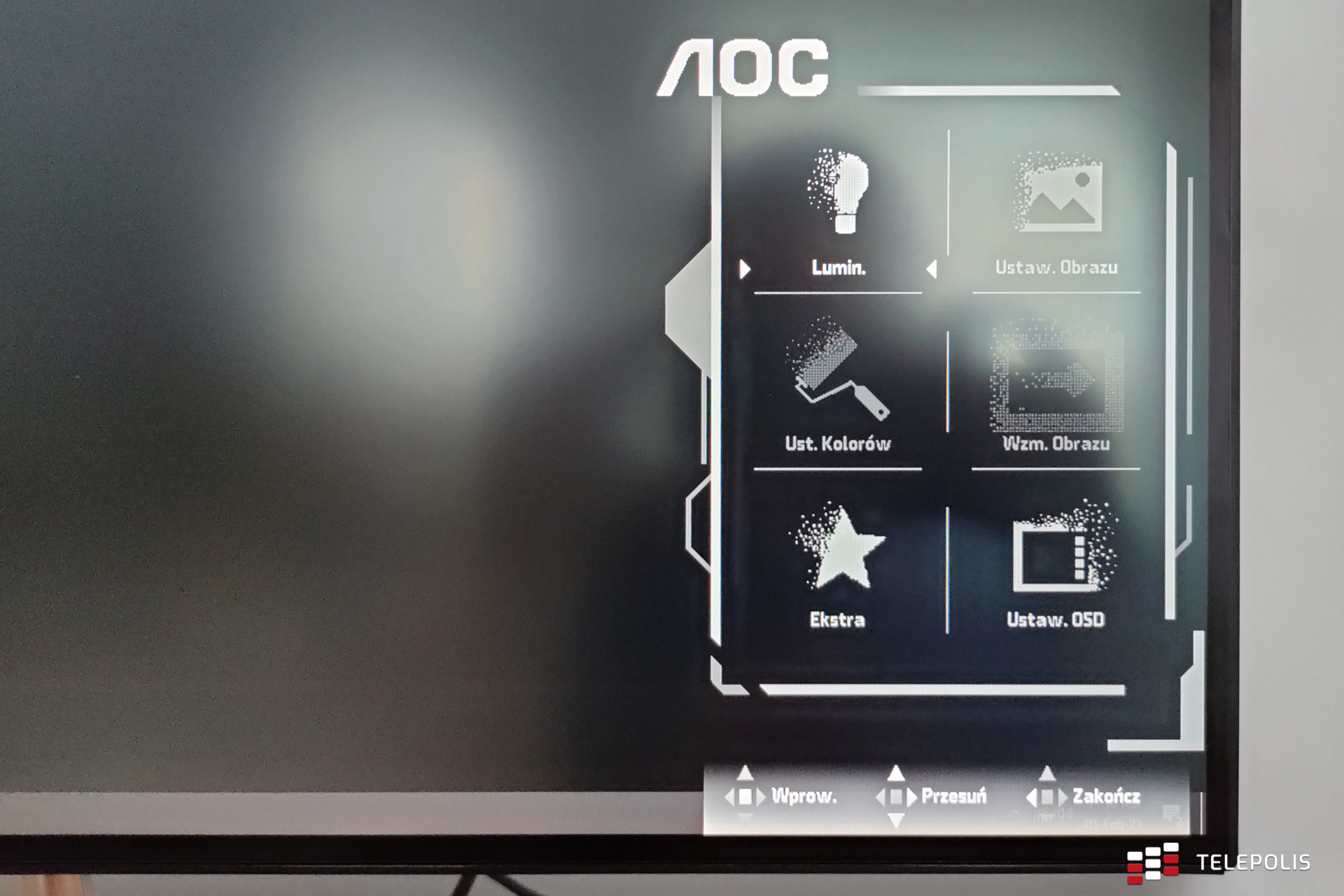 AOC U32U1 – test monitora zaprojektowanego przez Porsche