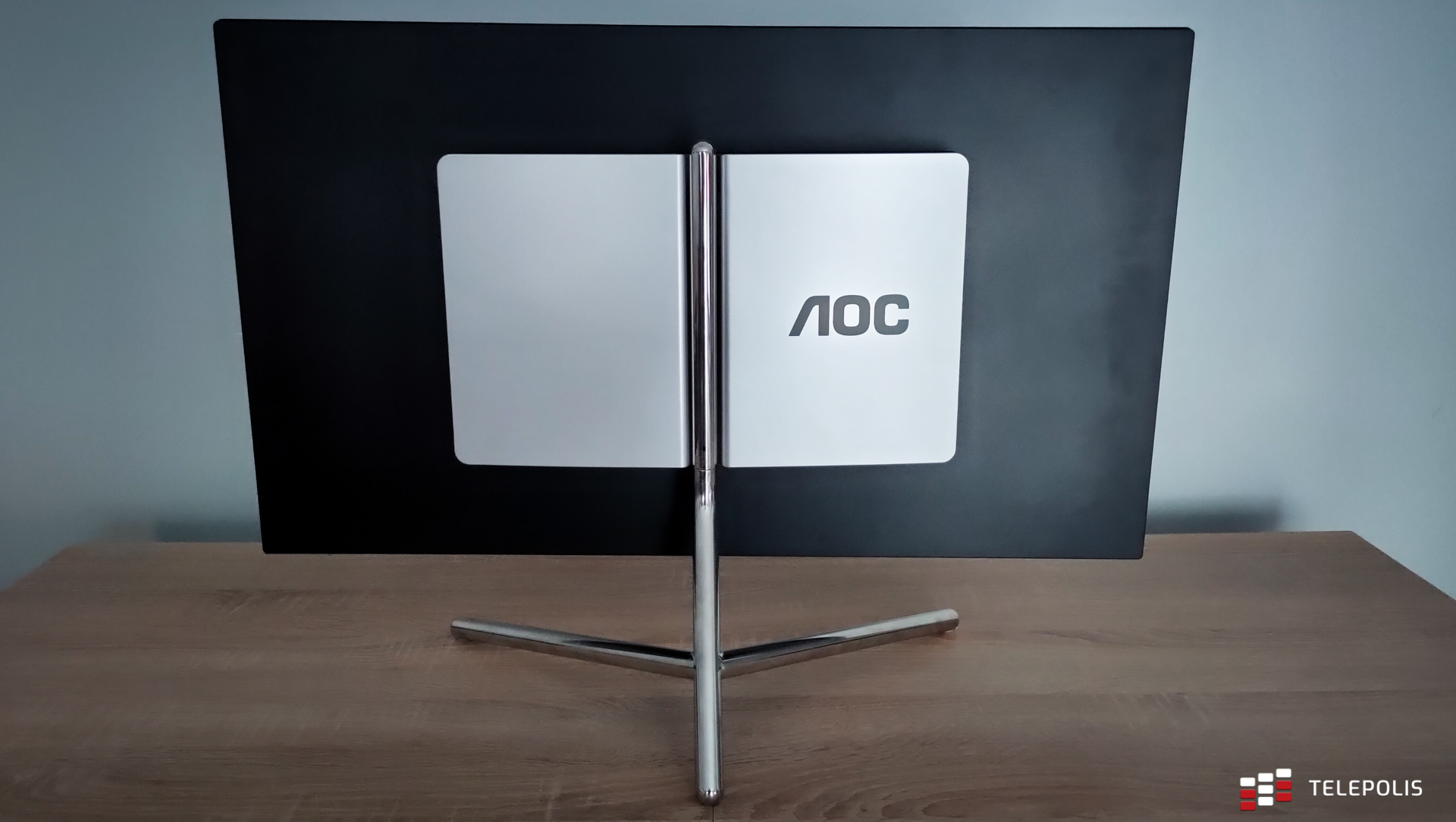 AOC U32U1 – test monitora zaprojektowanego przez Porsche