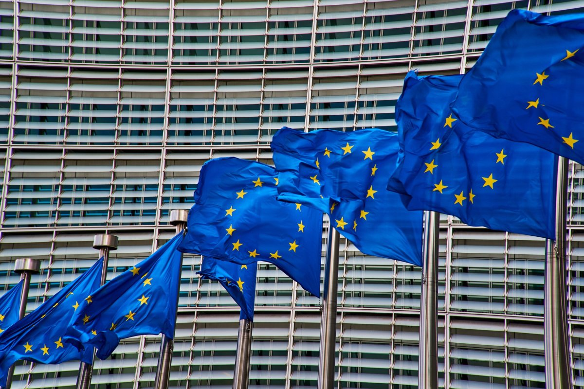 24 państwa mają problem z wprowadzeniem unijnych przepisów w dziedzinie telekomunikacji