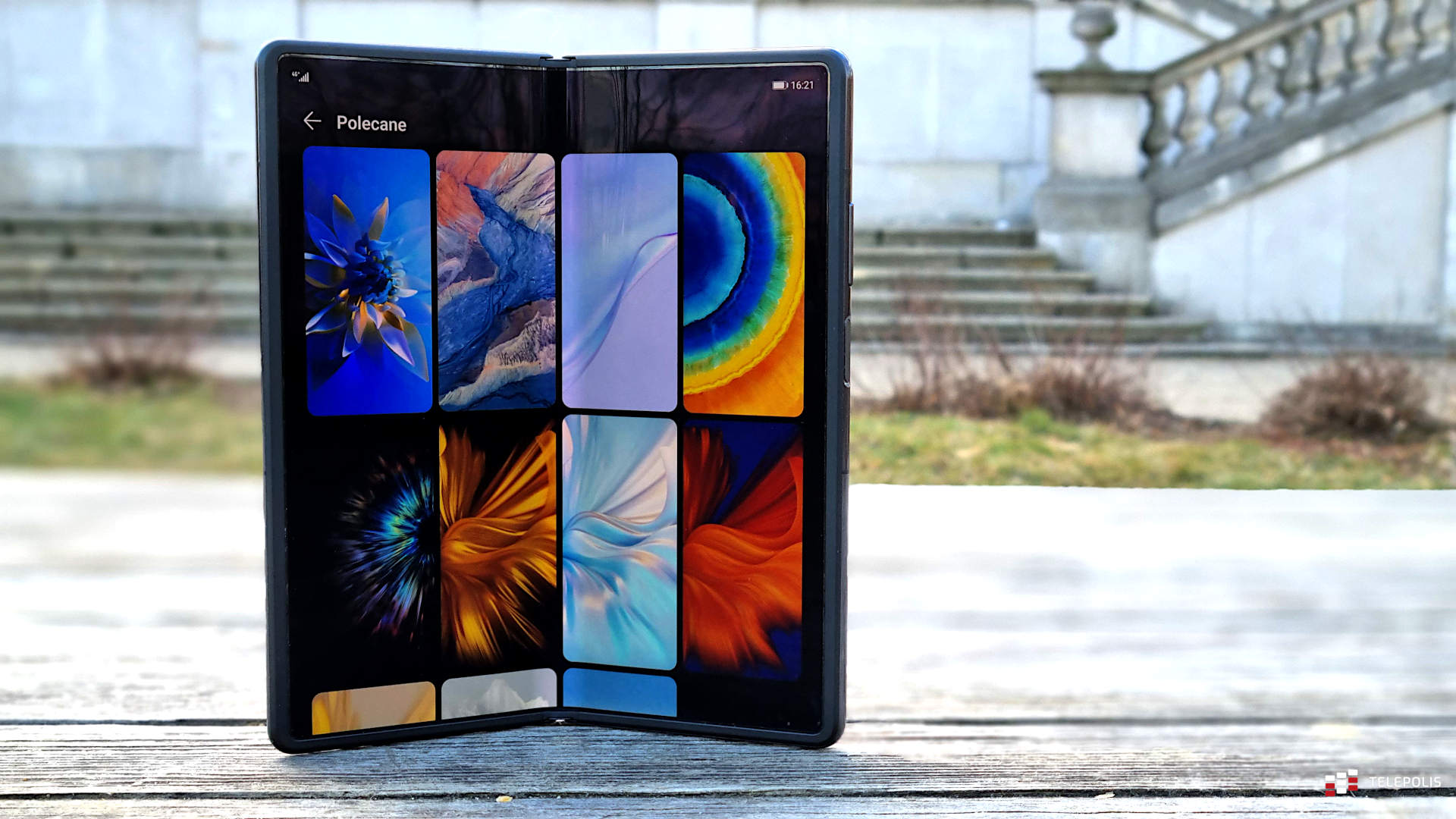 Huawei Mate X2: pierwsze wrażenia. To prawdopodobnie najlepszy rozkładany smartfon