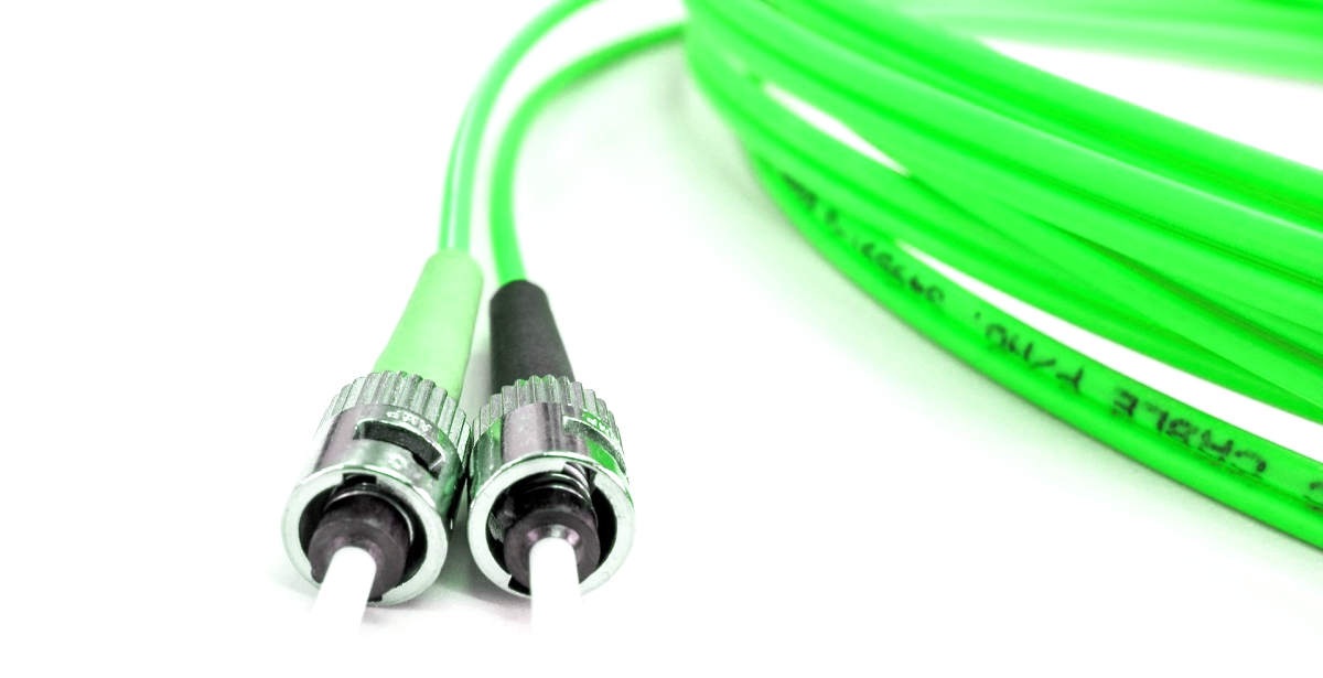 Plus Światłowód teraz też na infrastrukturze Inei i Nexery. Większy zasięg z prędkością nawet do 1 Gb/s