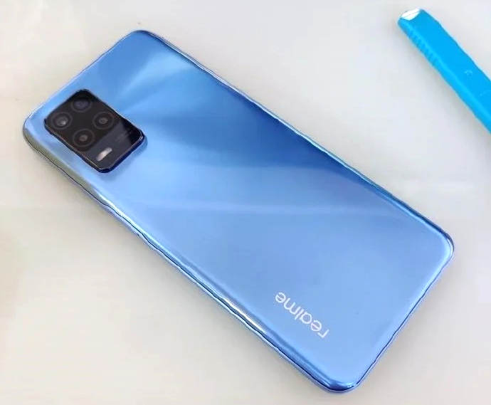Realme V13 – to będzie następny „najtańszy telefon z 5G”