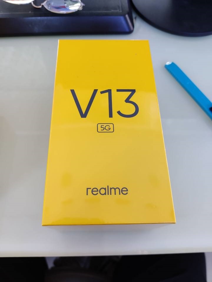 Realme V13 – to będzie następny „najtańszy telefon z 5G”