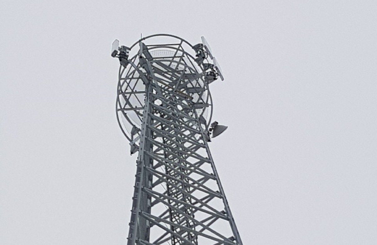 Orange uruchomił pierwszą stację bazową off-grid, zasilaną energią słoneczną