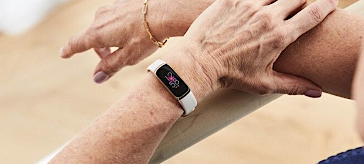 Fitbit Luxe nadchodzi. To będzie „najbardziej elegancka opaska sportowa”
