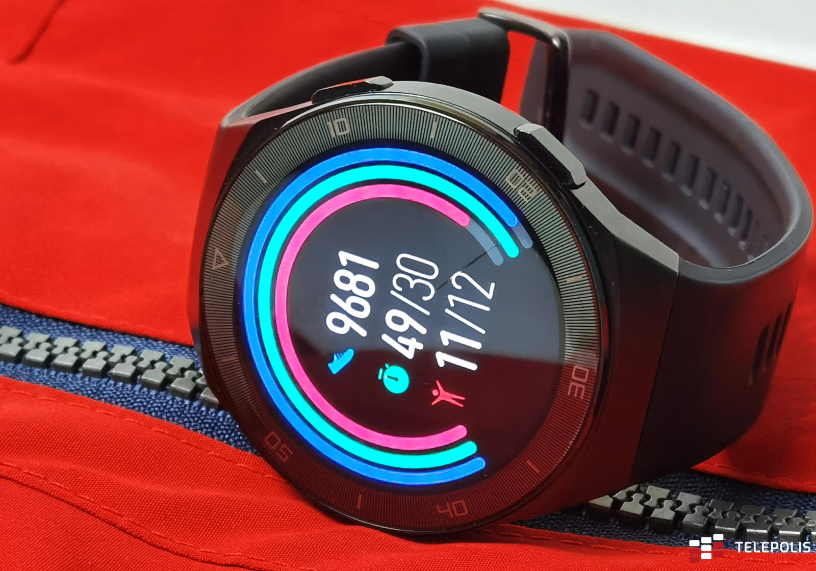 Huawei Watch 3 zadebiutuje w maju. Może mieć HarmonyOS na pokładzie