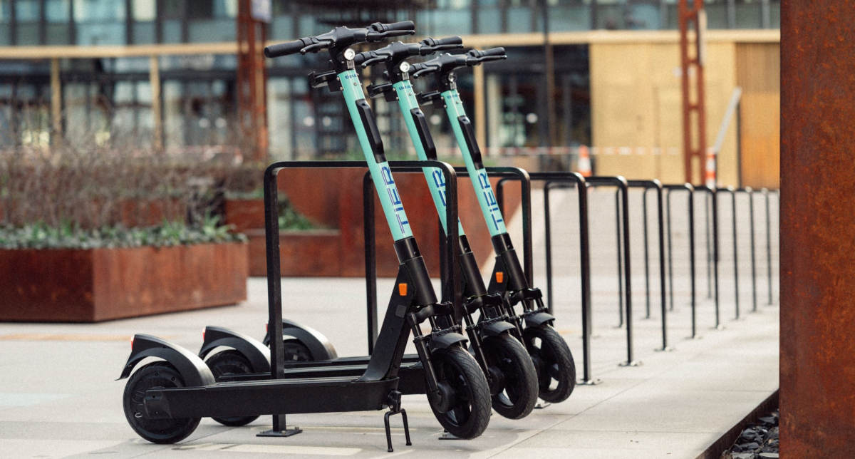 TIER to nowy operator e-hulajnóg, startuje w Gdańsku. Podbije rynek?