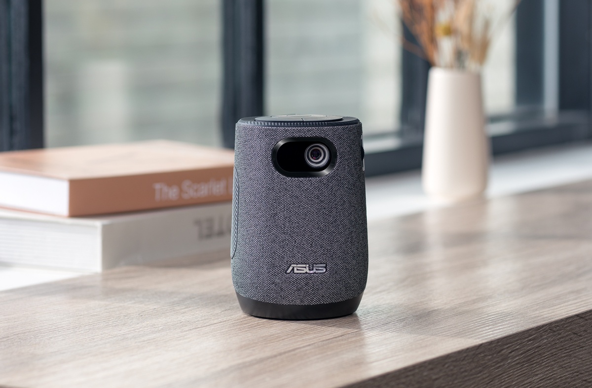 Asus ZenBeam Latte L1 – mały projektor wkrótce w polskich sklepach
