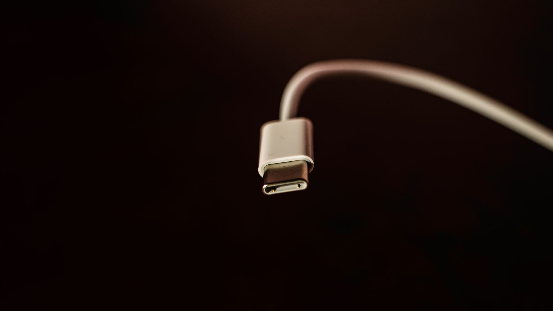 USB-C 2.1 pozwoli na ładowanie z mocą nawet 240 W