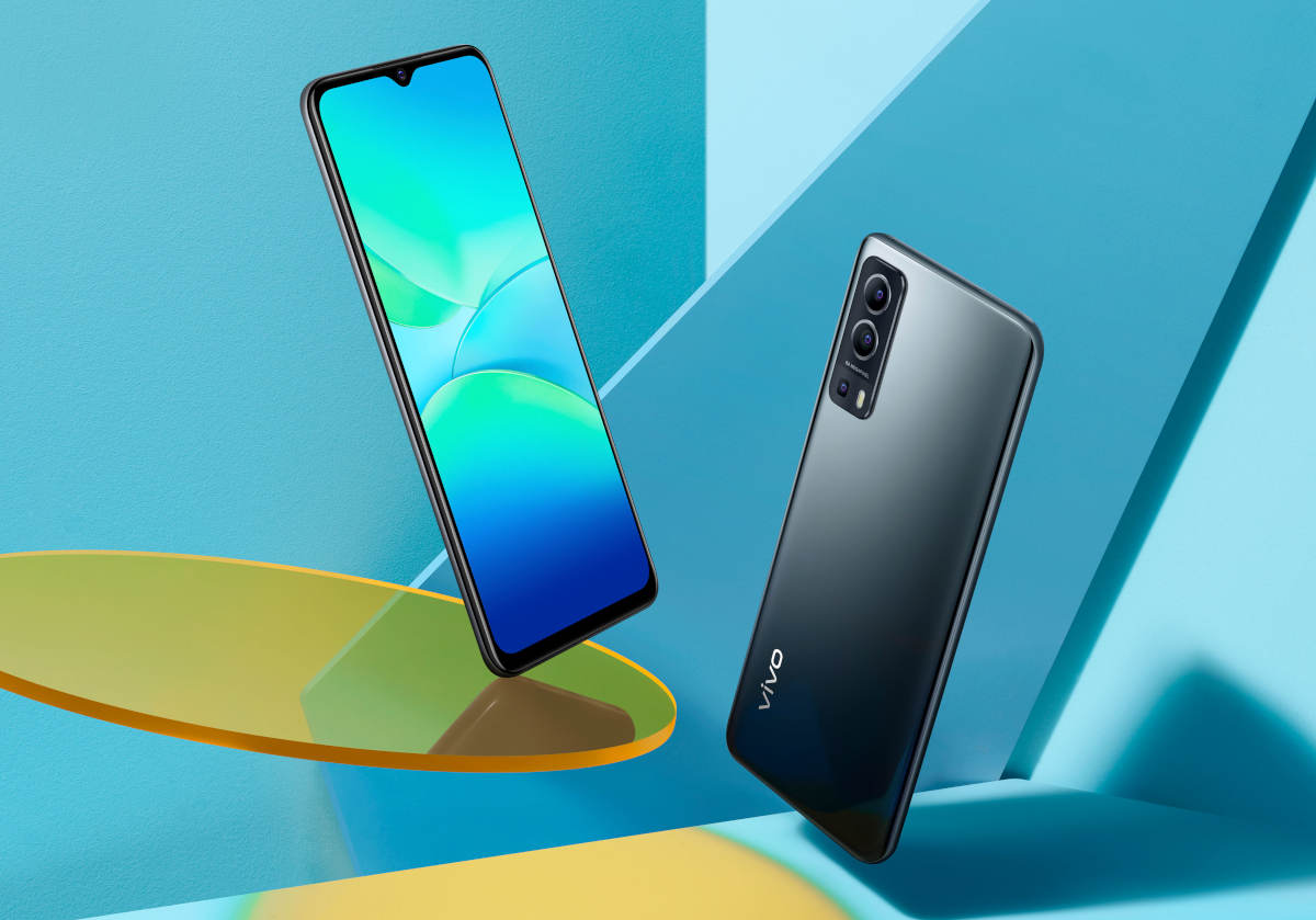 Vivo Y72 5G zadebiutował w Polsce. W promocji słuchawki gratis