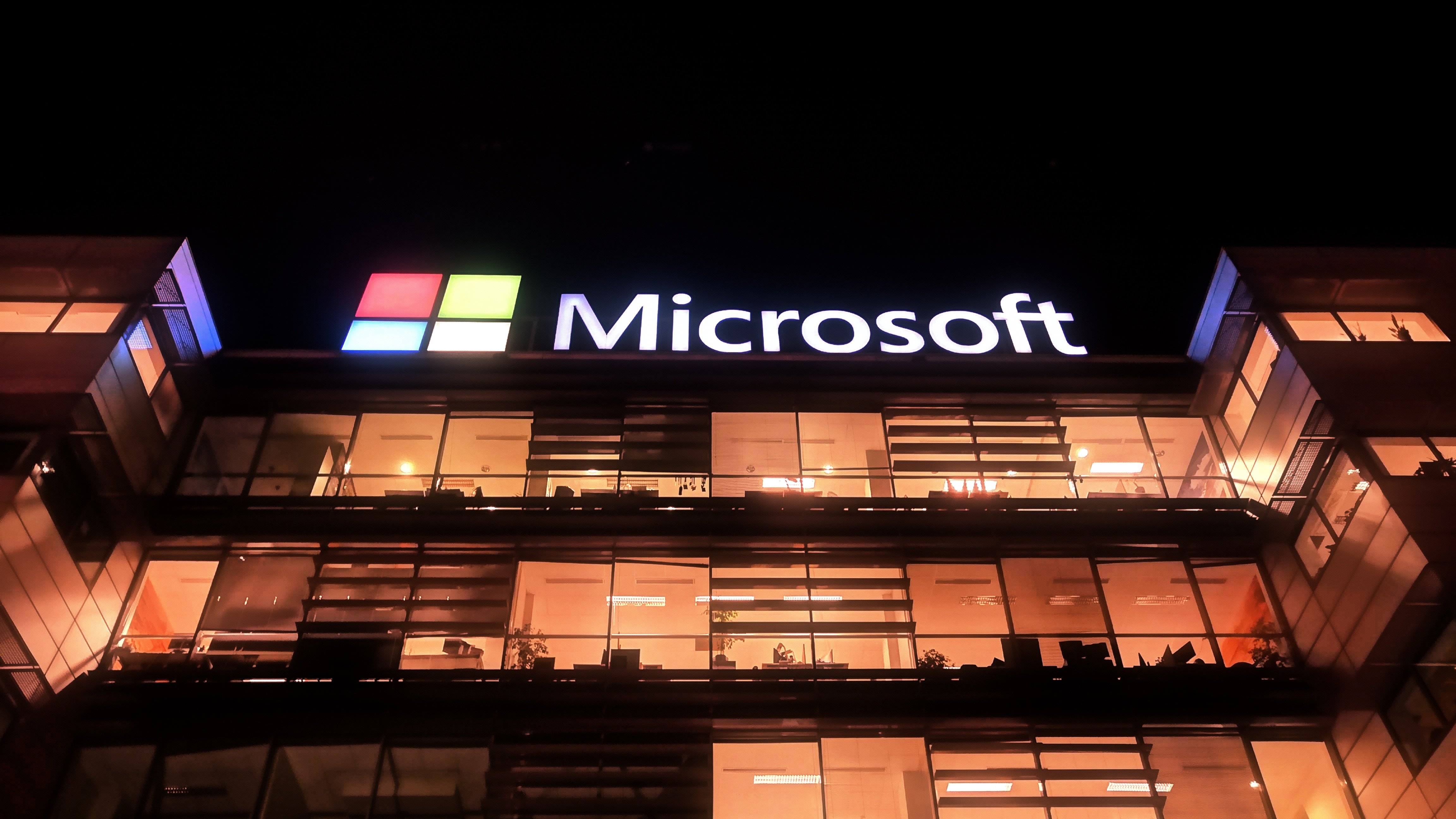 Microsoft to mistrz kreatywnego marketingu. Tak, Microsoft, a nie Apple