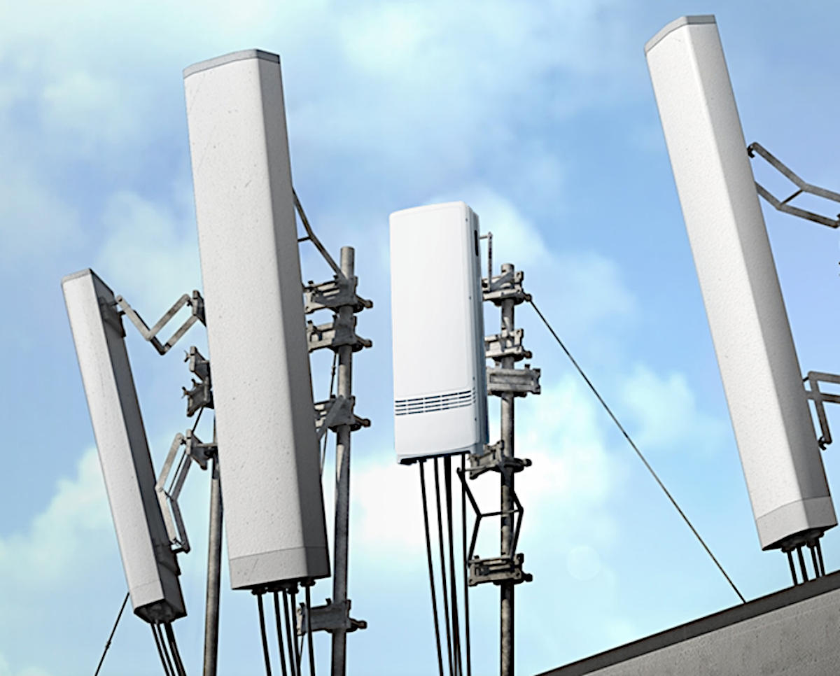 Play i Samsung przeprowadzą testy 4G i 5G. Koniec Huawei u fioletowych?