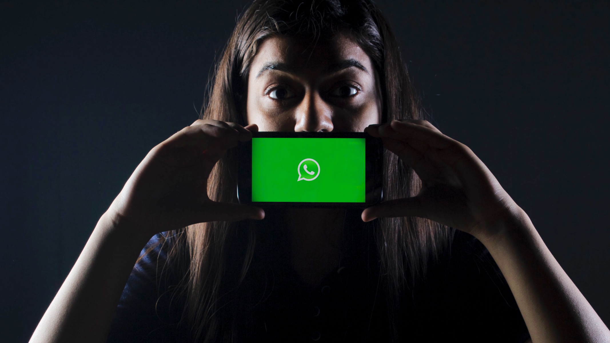 WhatsApp? Wywal to i zainstaluj porządny komunikator!