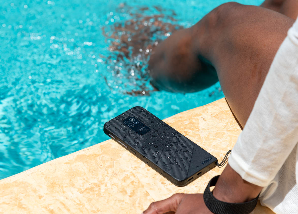 Motorola Defy powraca: wzmocniony telefon do zadań specjalnych w Polsce od 1 lipca