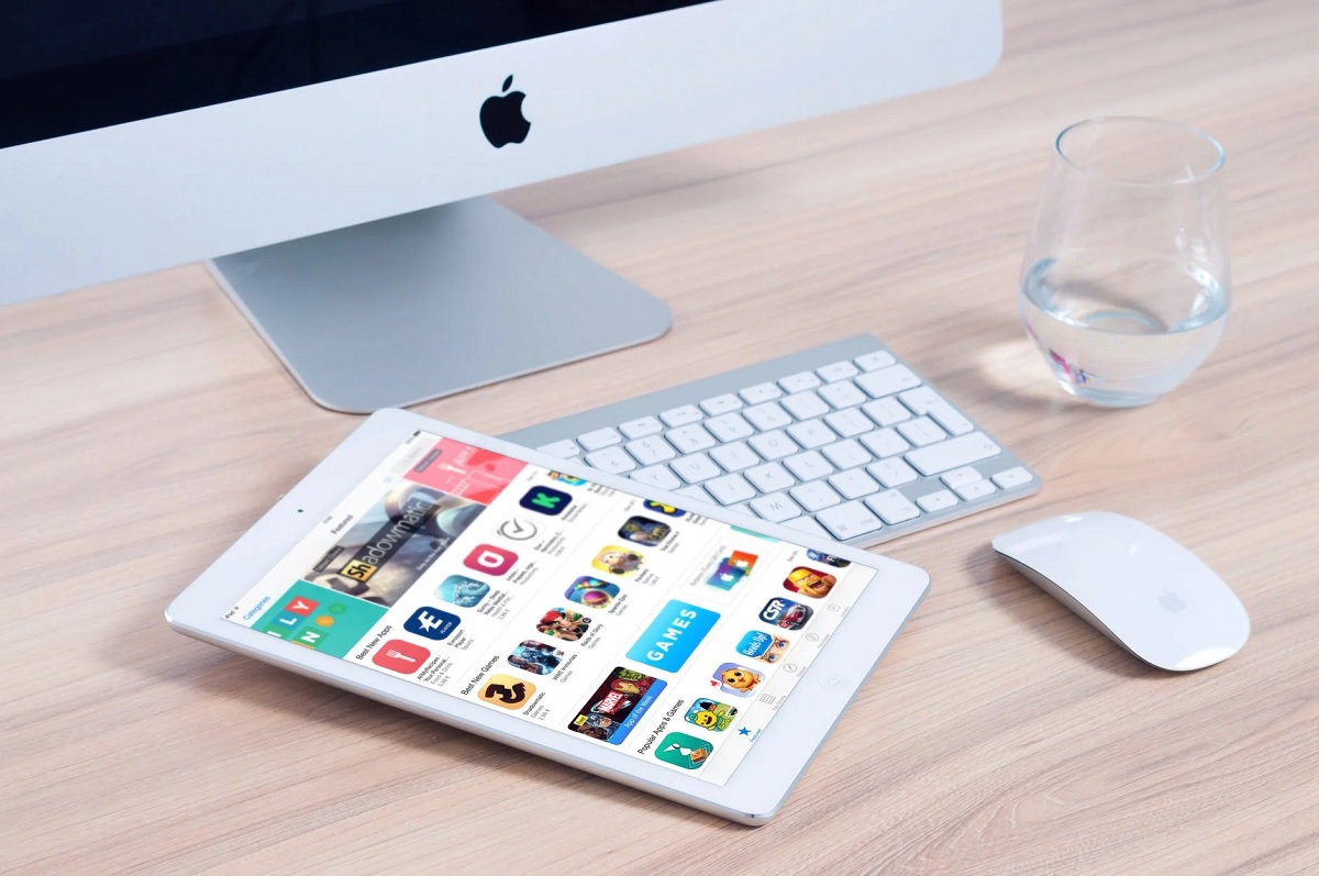 Apple manipulował wynikami wyszukiwania w App Store