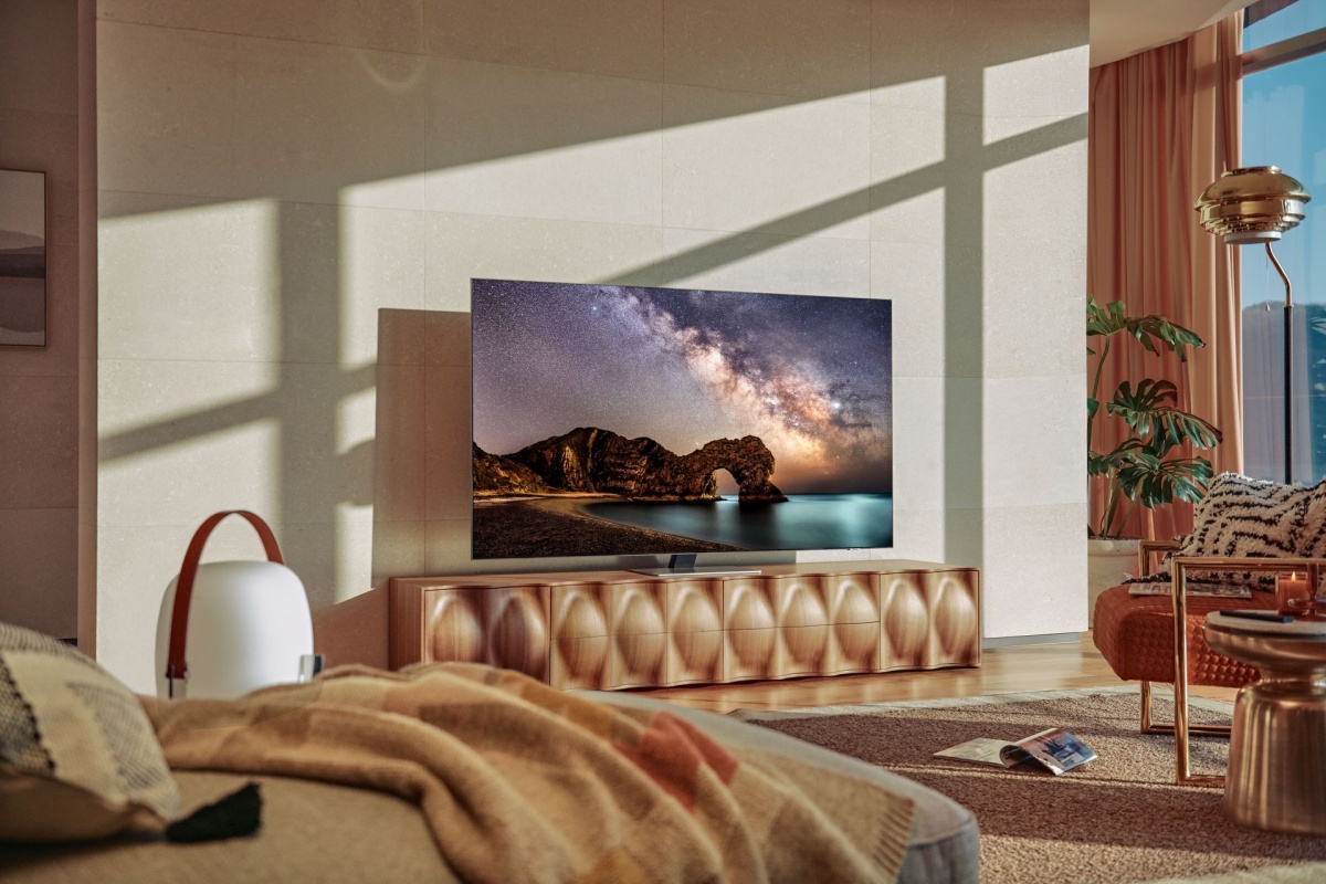 Kup telewizor Samsung Neo QLED i zgarnij smartfon Galaxy w prezencie