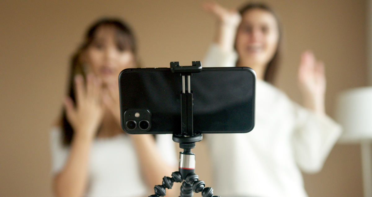 Płatne wideo na zamówienie widzów – TikTok testuje Shoutouts