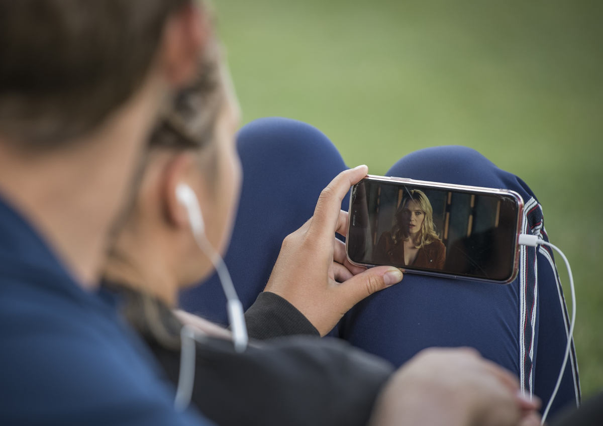 Środa z Mój Orange: pół roku darmowego oglądania wideo. 120 zł w kieszeni
