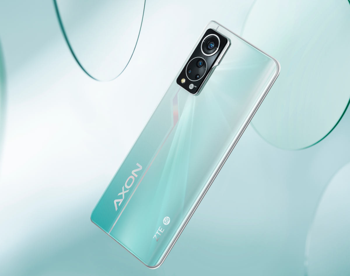 ZTE Axon 30: aparat pod ekranem AMOLED prawie 7 cali. Kupisz go od września