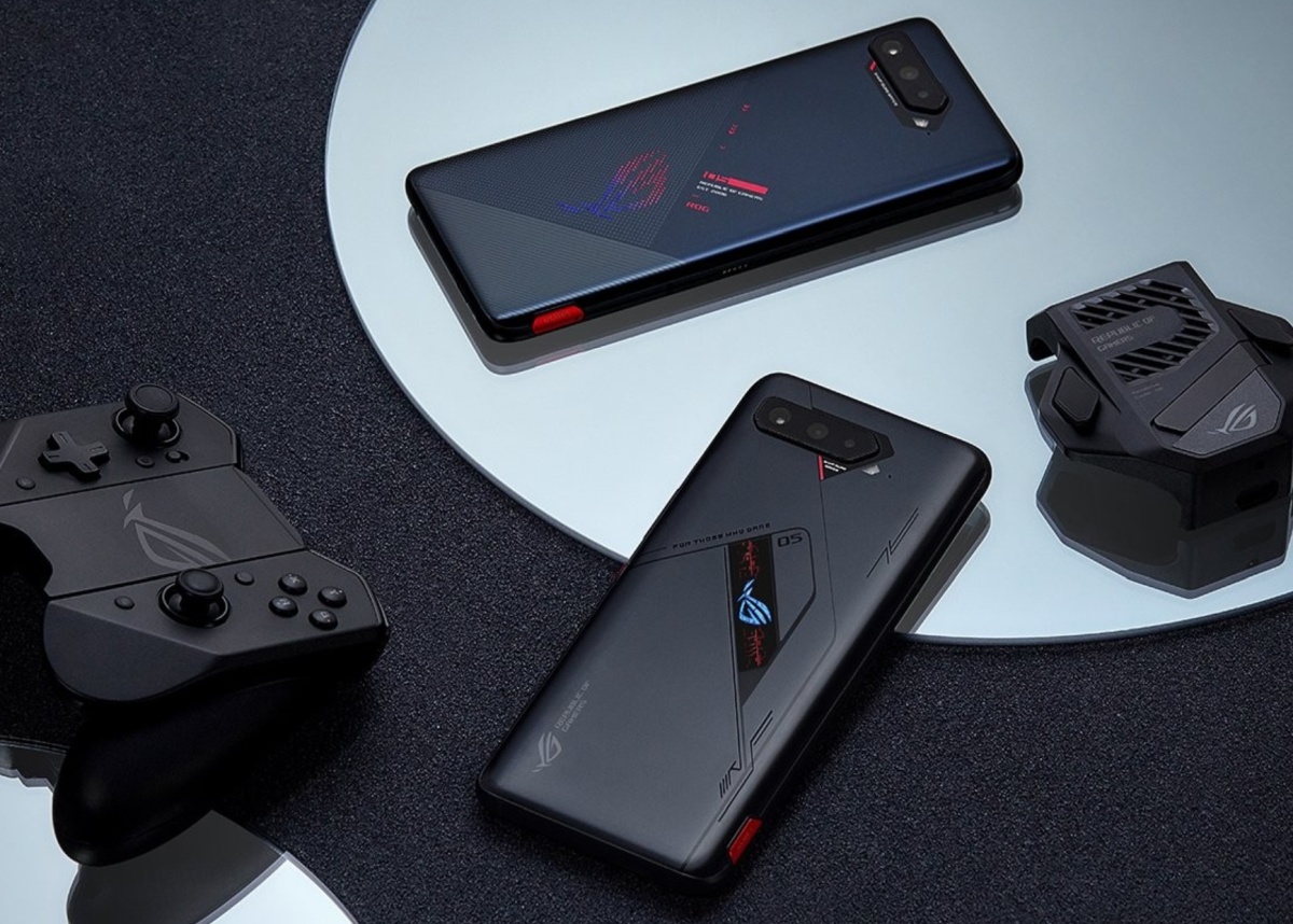 Asus zaktualizował telefony dla graczy. ROG Phone 5s i 5s Pro mają Snapdragona 888+