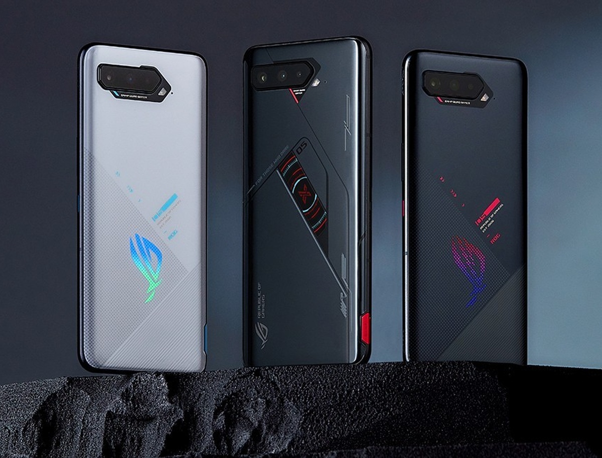 Asus zaktualizował telefony dla graczy. ROG Phone 5s i 5s Pro mają Snapdragona 888+